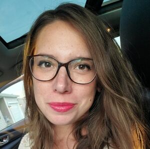 Meet your Posher, Anna